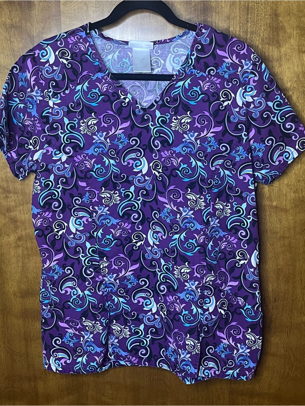 ScrubStar Purple Swirl Print Scrub Top Women’s Small Blue Lavender Paisley